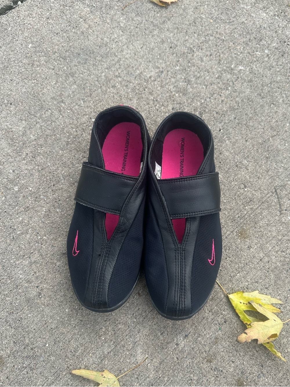 Nike Women's Black and Pink Mary Jane’s